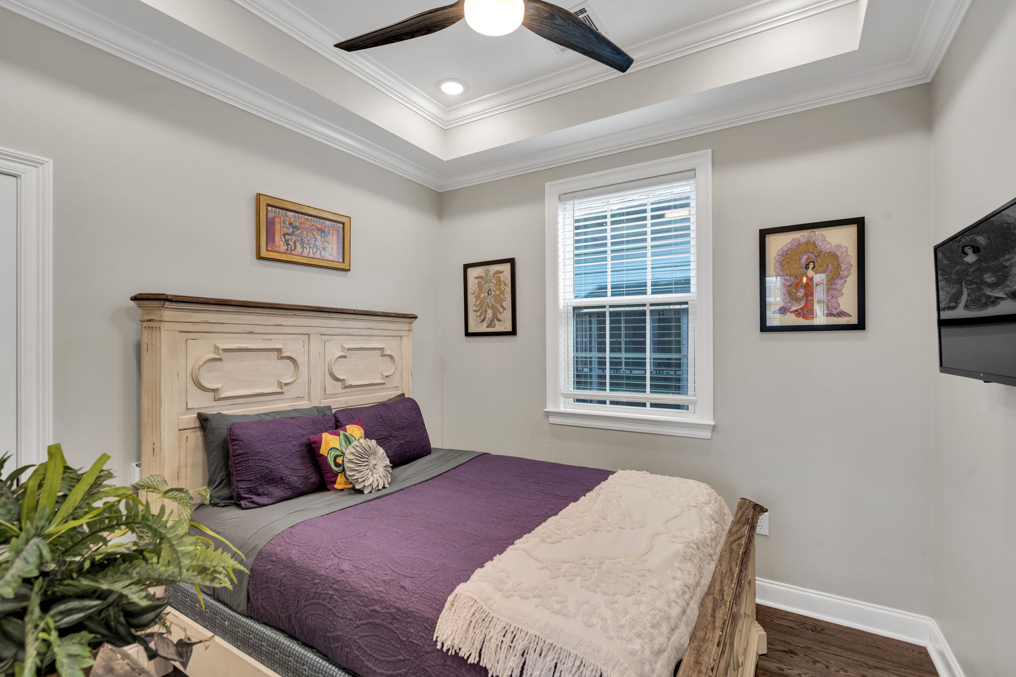 16-web-or-mls-735-s-salcedo-st