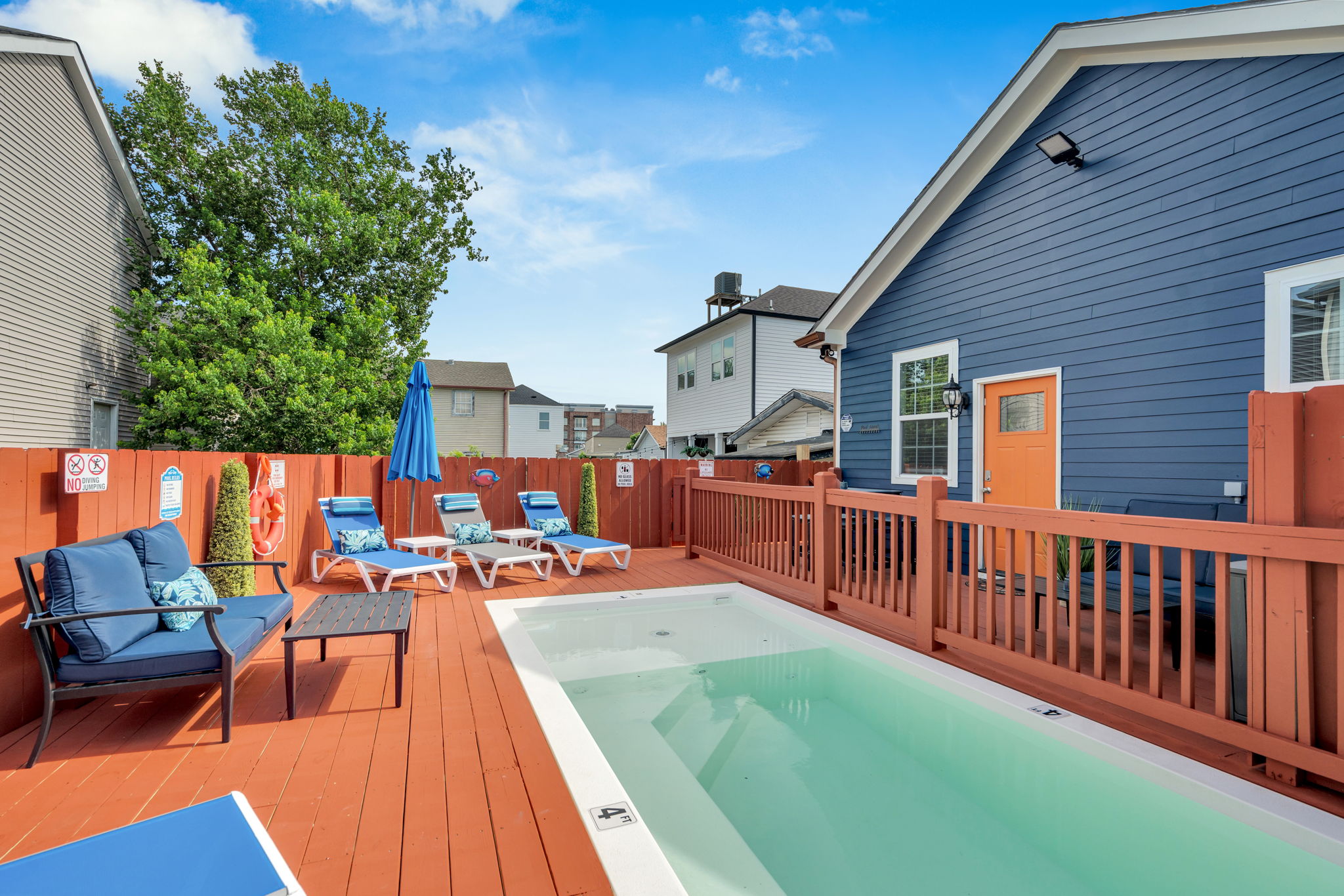 55-web-or-mls-735-s-salcedo-st
